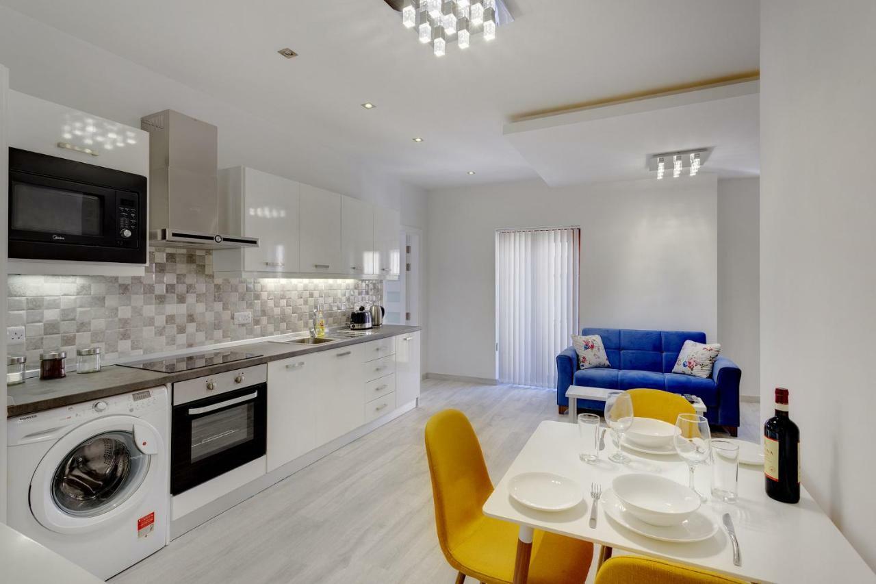 Splendid Apartment, Steps Away From The Sea Sliema Zewnętrze zdjęcie